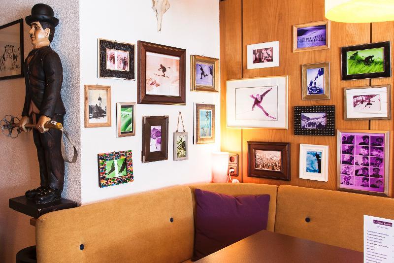 سانكت أنتون ام ارلبرغ Hotel Pension Kirchplatz المظهر الخارجي الصورة